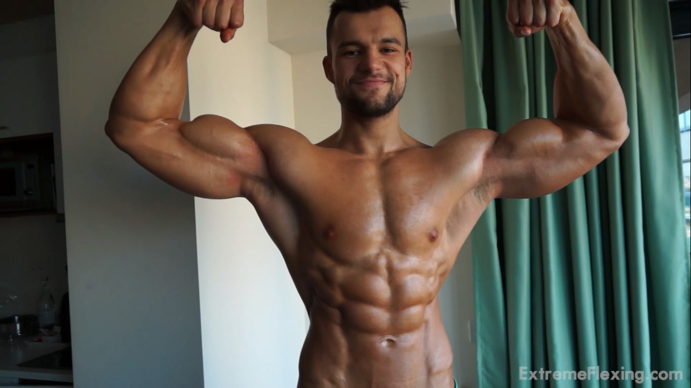 [ExtremeFlexing com] Raul - Sexy Muscle Neighbour
