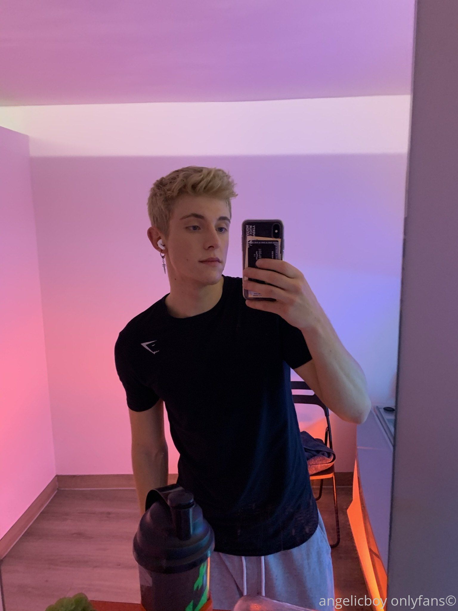 Angelicboy Onlyfans (Louis Mast)