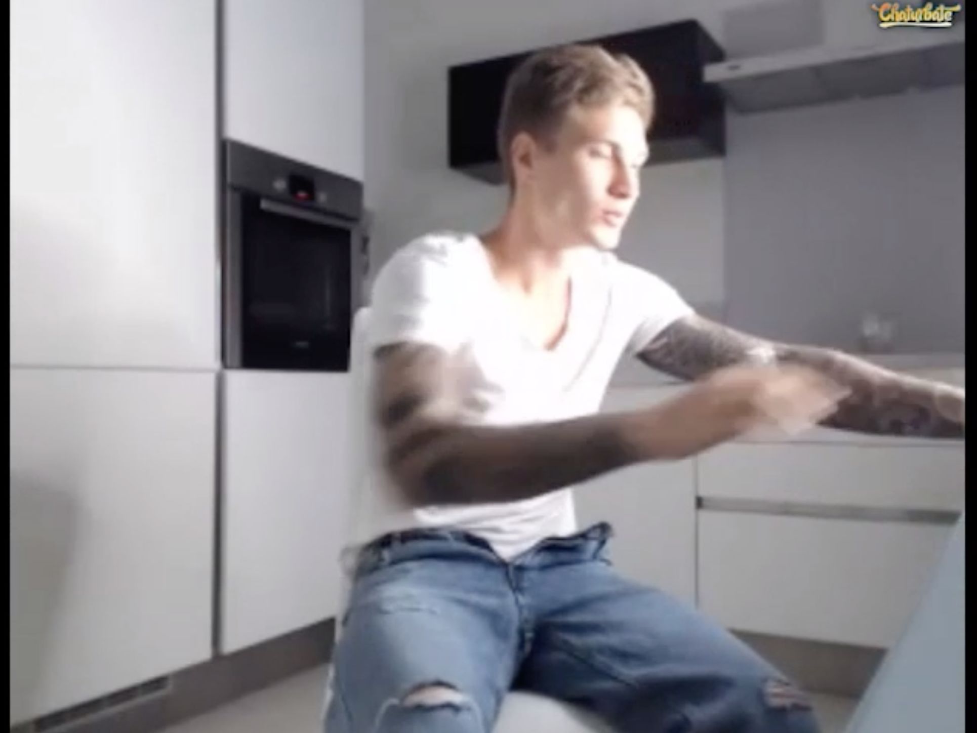 chaturbate handsome tattooed guy