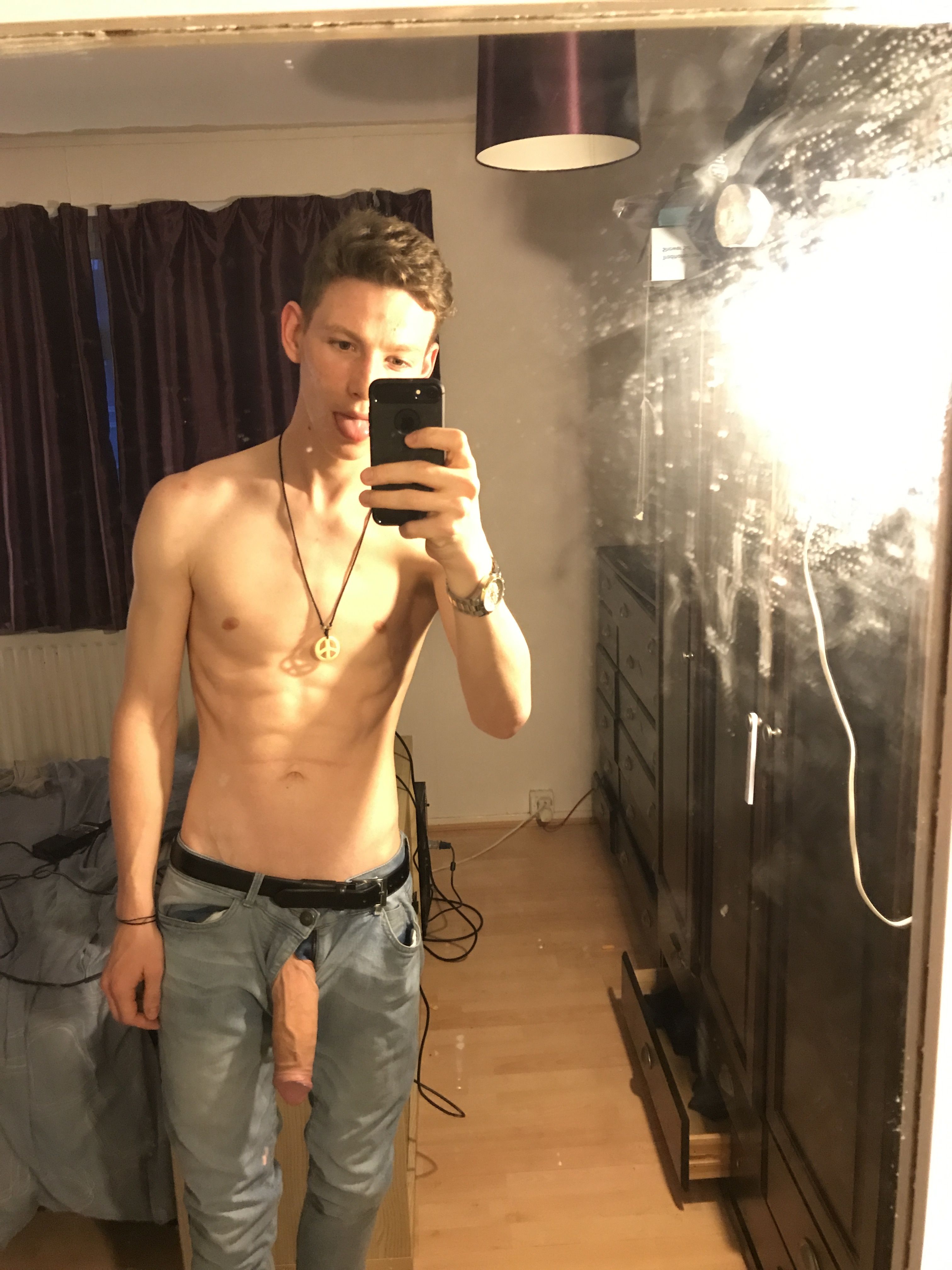 Felix Jones OnlyFans Full Videos / Photos at 08/2022