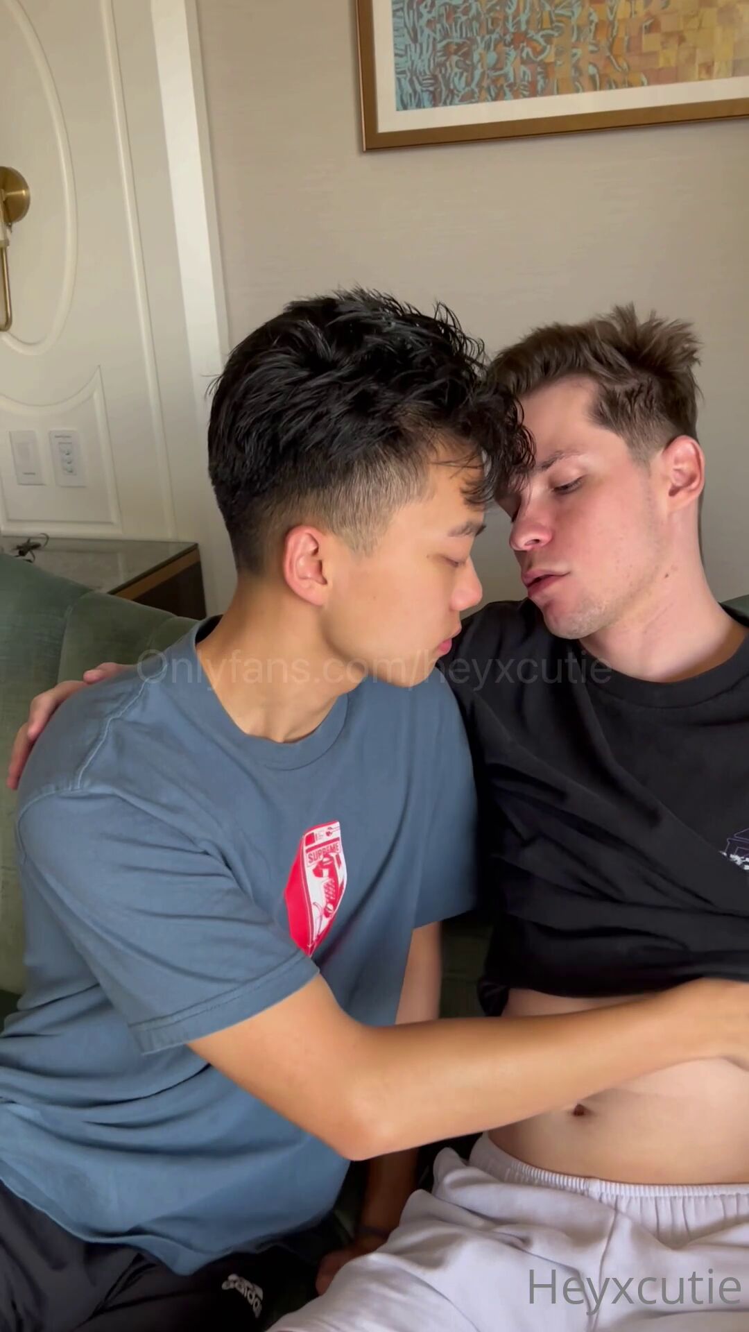 Asian Interracial - BWC Fucks Asian Twink - Heyxcutie Onlyfans